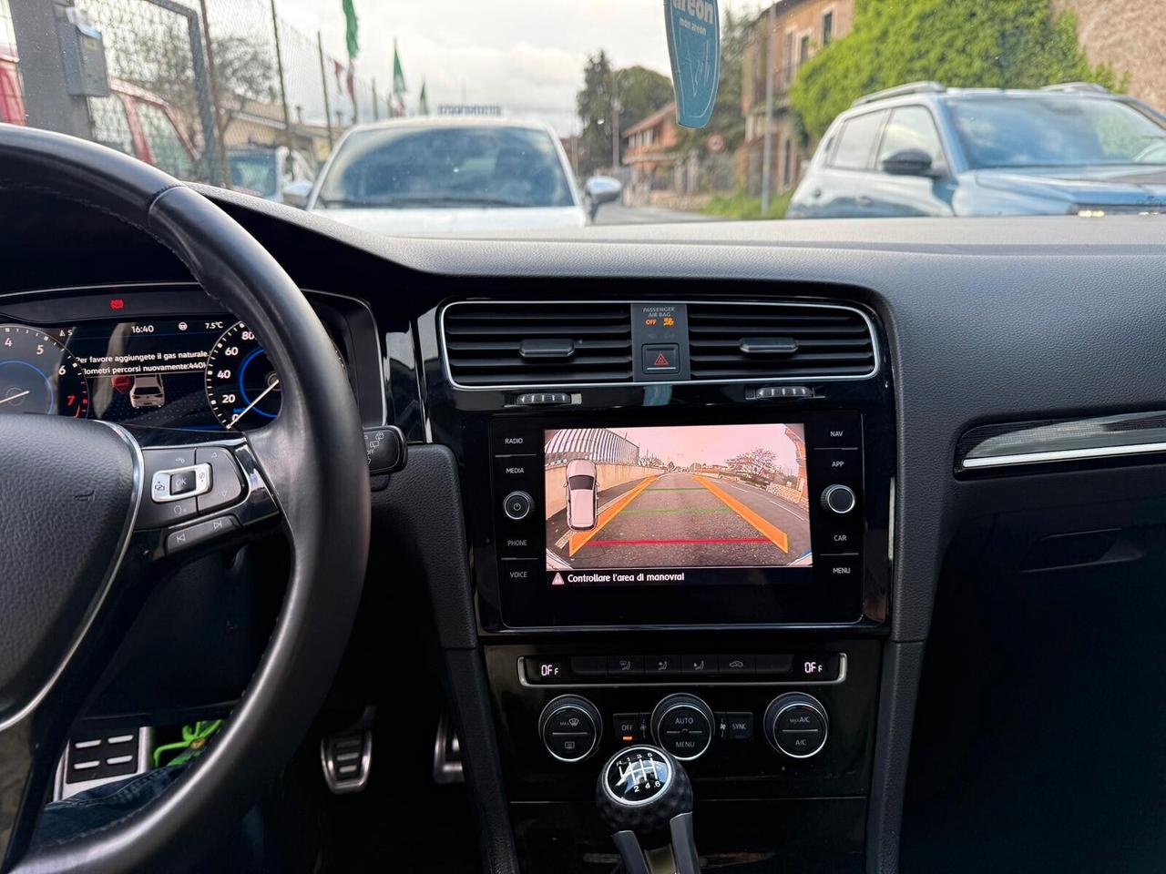 Volkswagen Golf 1.4 TGI Metano 5p. R-Line - Superprezzo - tutto incluso