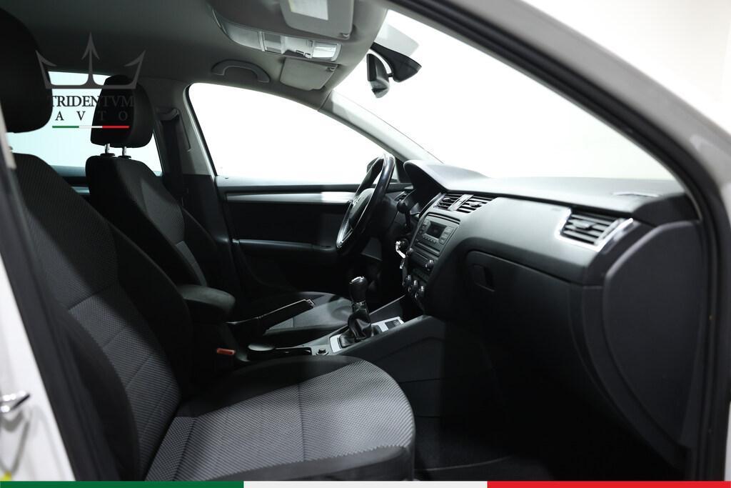 Skoda Octavia Wagon 1.6 tdi CR Elegance 4x4 105cv