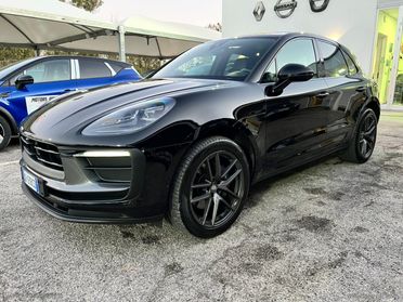 PORSCHE Macan 2.0 T