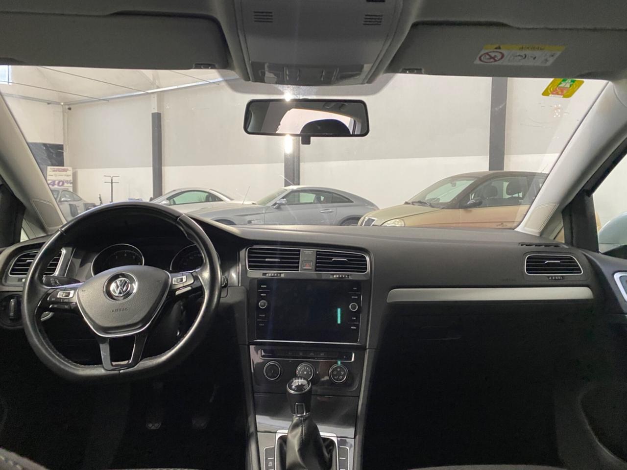 Volkswagen Golf 1.0 TSI 85 CV 5p. Trendline BlueMotion Technology