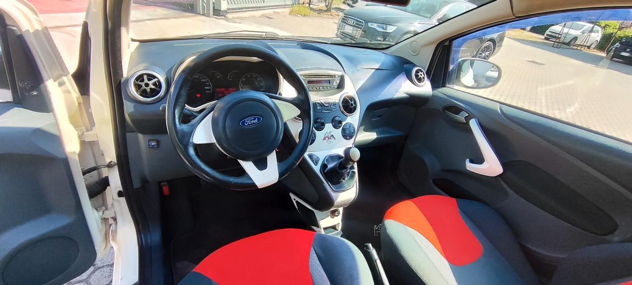 Ford Ka 1.2 8V 69CV Titanium GPL