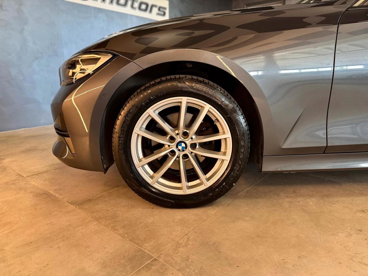 Bmw 320d 48V xDrive Touring Business Advantage