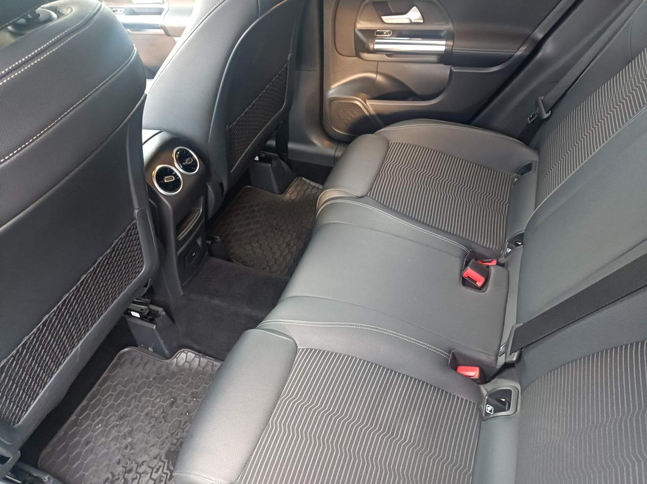 Mercedes-benz GLA 200 d Automatic 4Matic Sport Plus