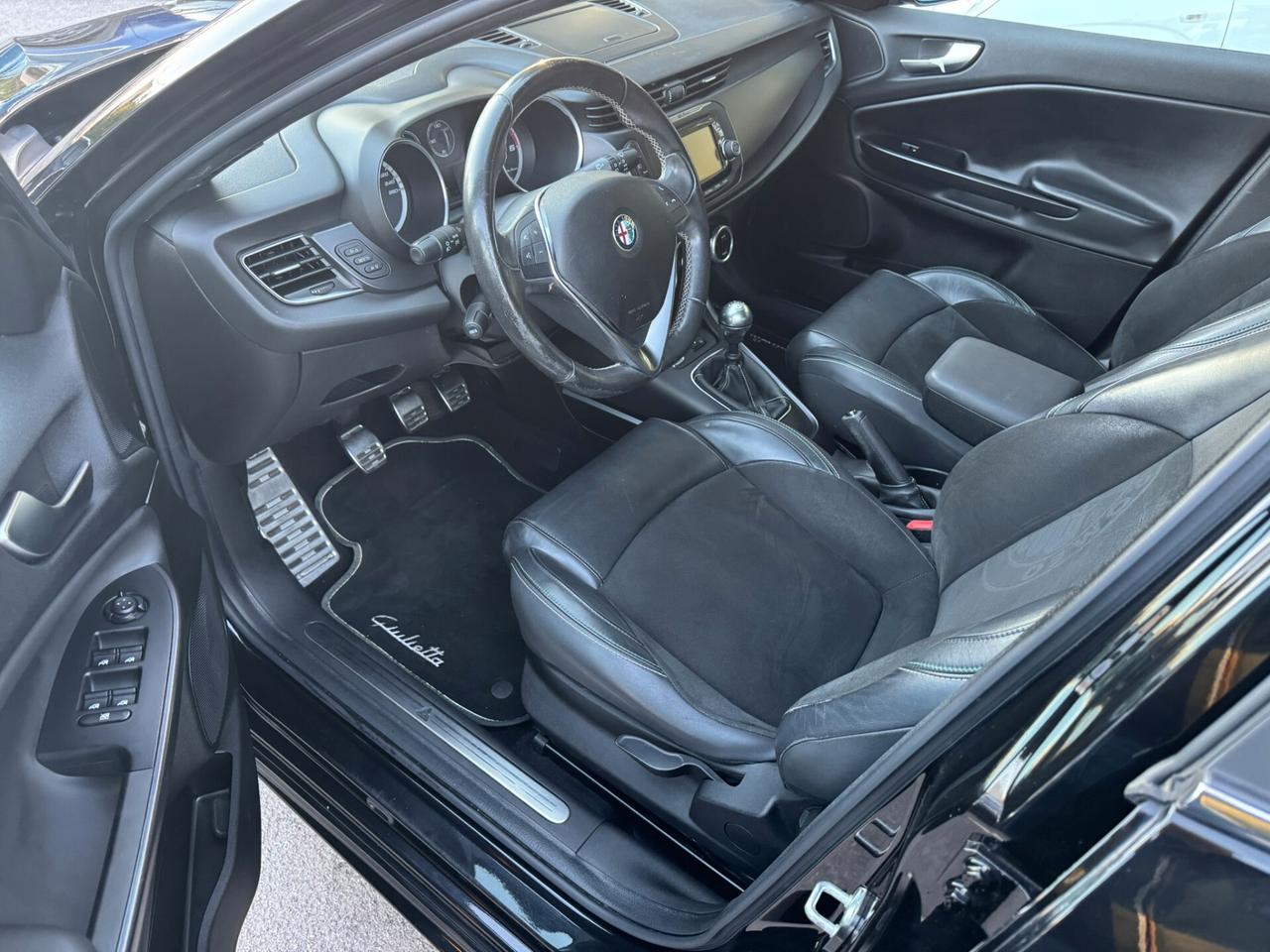 Alfa Romeo Giulietta 1.6 JTDm-2 120 CV QV-Line