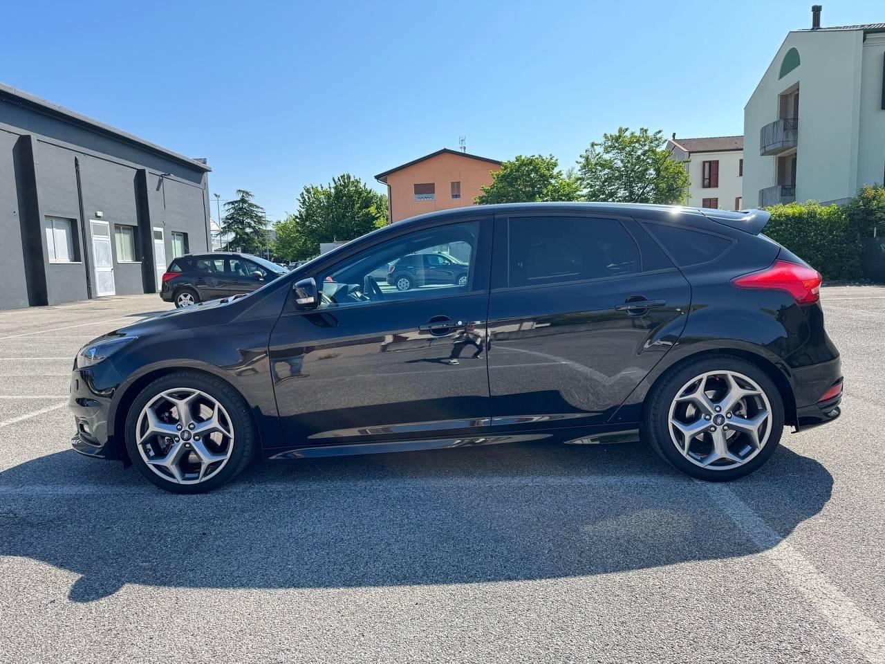 Ford Focus ST 2.0 TDCi 185 CV