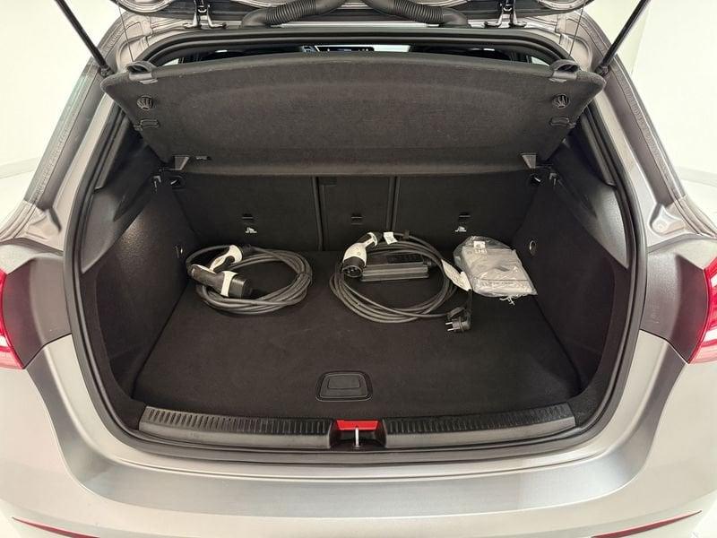 Mercedes-Benz Classe A A 250 e PHEV (Eq-Power) Premium auto AMG Plug-In