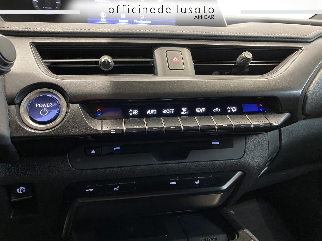 Lexus UX 250 2.0 hybrid midnight 2wd