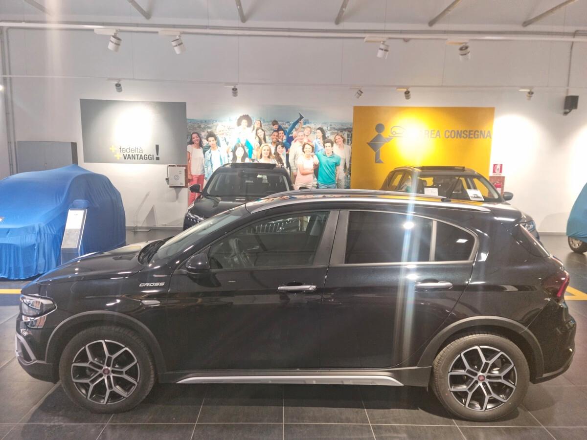 Fiat Tipo City Cross 1.6 Mjt 5 porte AZIENDALE
