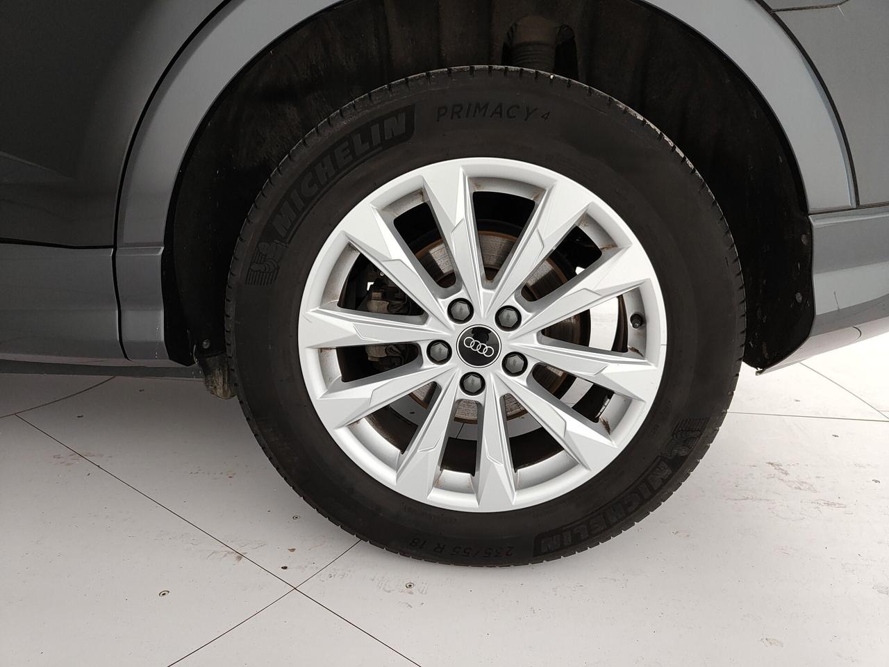 Audi Q3 SPB 35 TDI quattro S tronic Business Plus