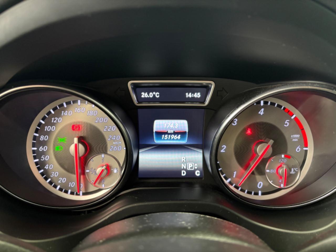 Mercedes CLA Shooting Brake 200 d (cdi) Premium auto