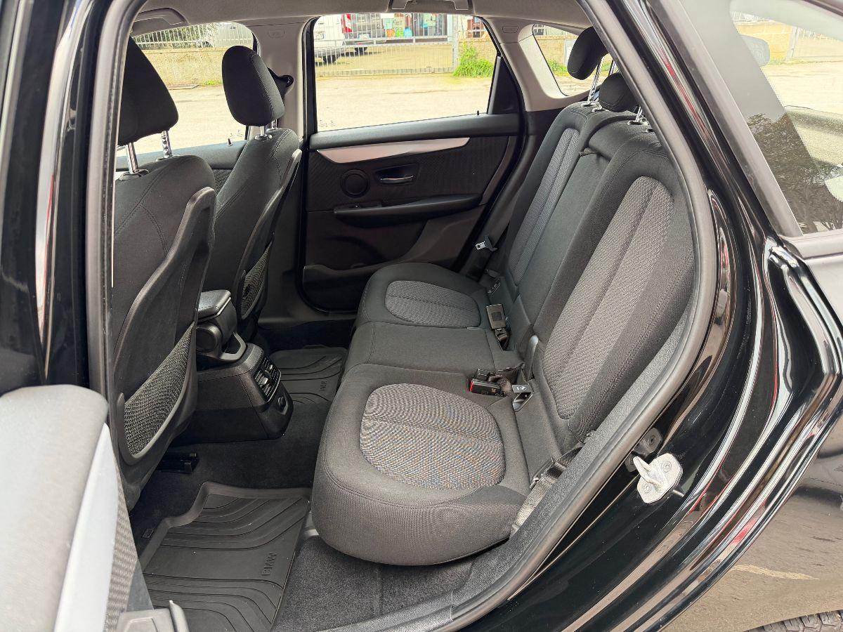 BMW - Serie 2 - 218d Active Tourer Advantage