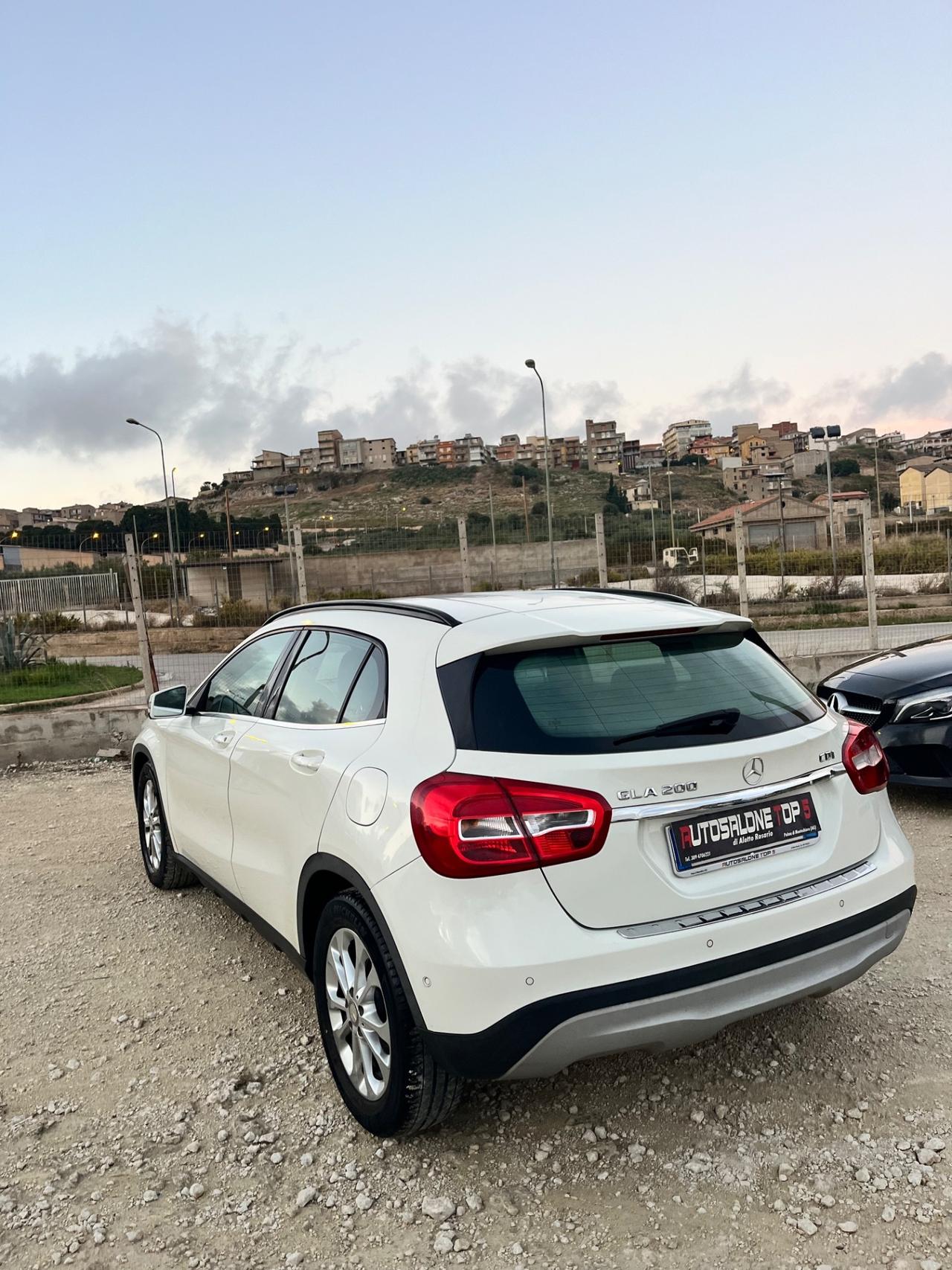 Mercedes-benz GLA 200 d Sport