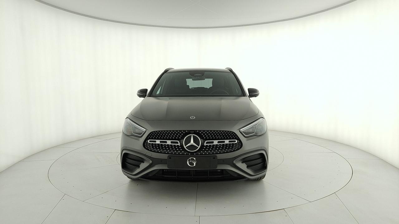 Mercedes-Benz GLA 200 d automatic