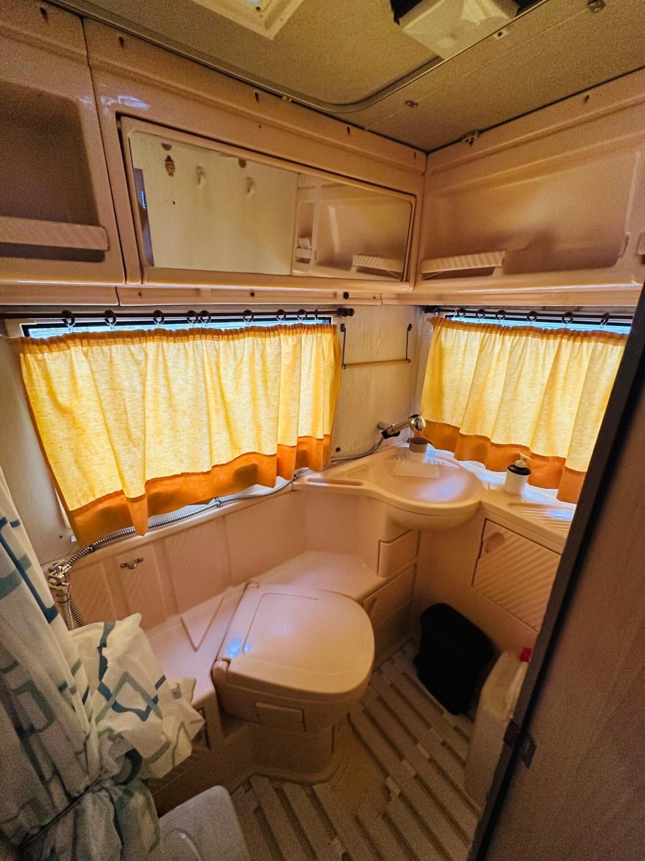 Arca Europa Motorhome