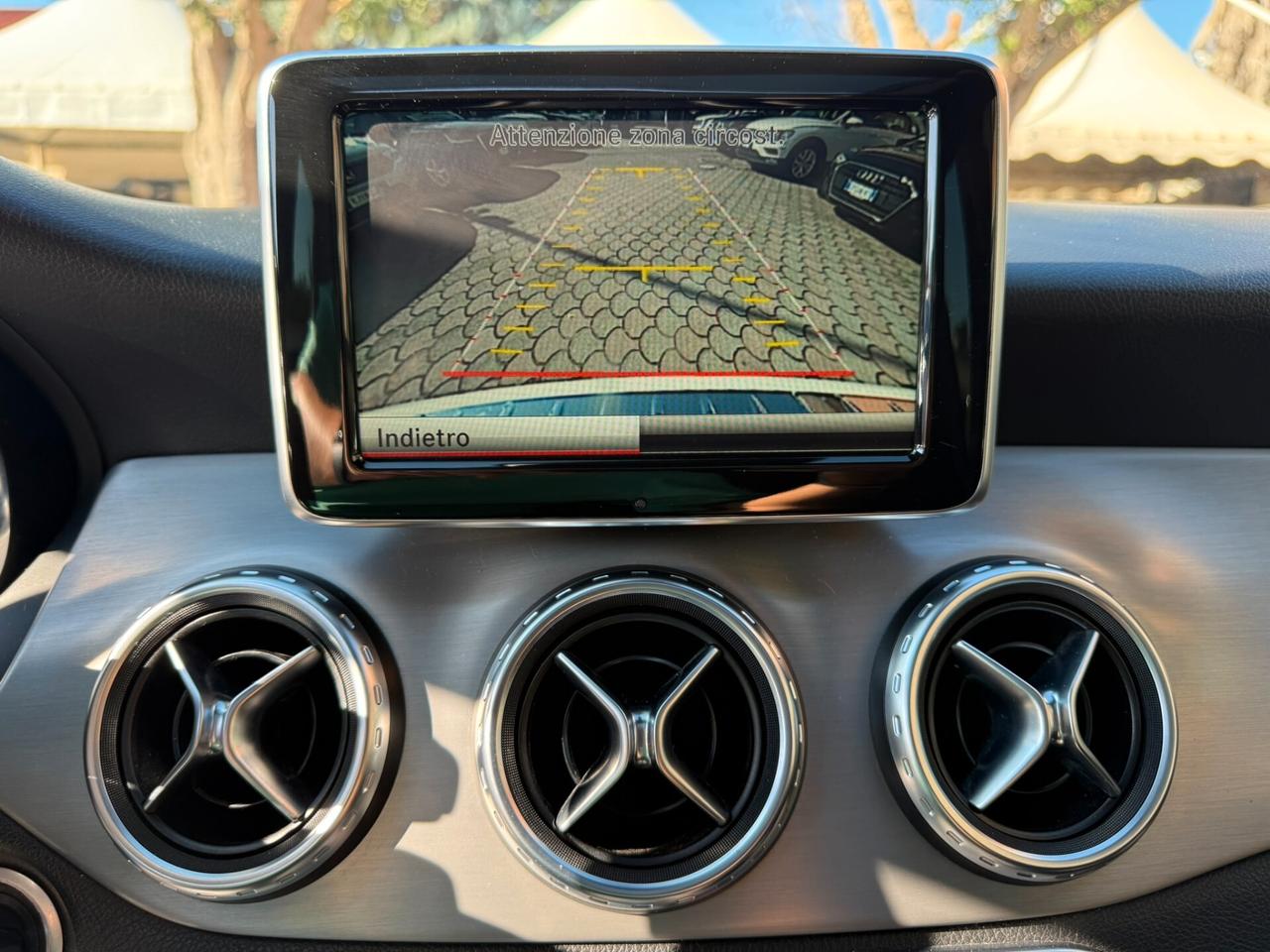 Mercedes GLA 200d 136CV Automatic Premium - 2014