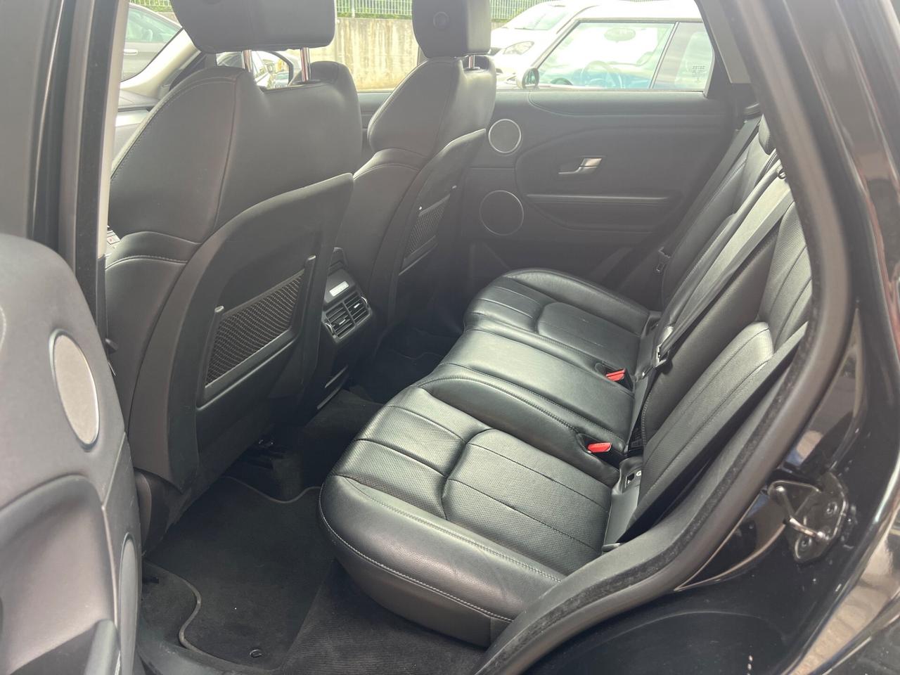 Range Rover Evoque 2.0 TD4 180 CV 5p. SE Dynamic