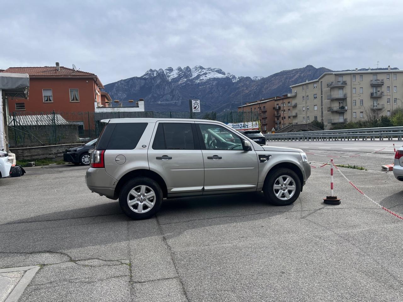 LAND ROVER - FREELANDER 2