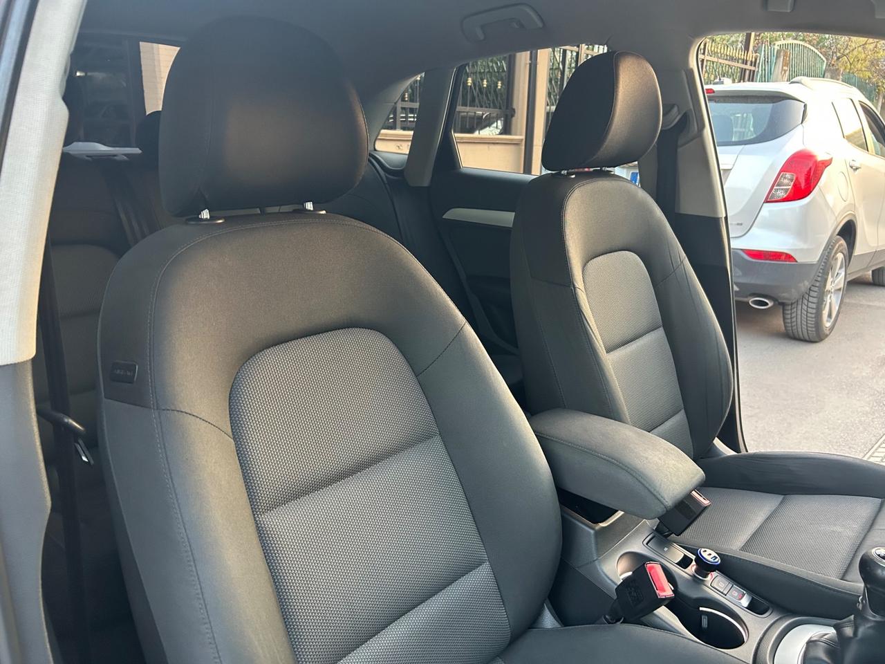 Audi Q3 2.0 TDI 120 CV Sport