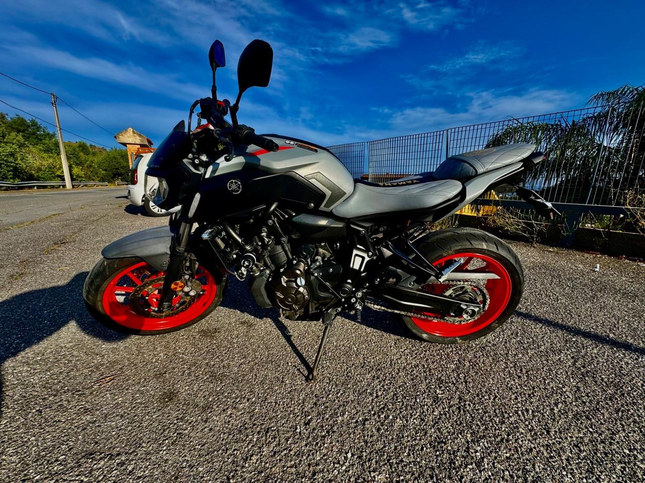 YAMAHA MT-09 UNI PRO ANNO 2019