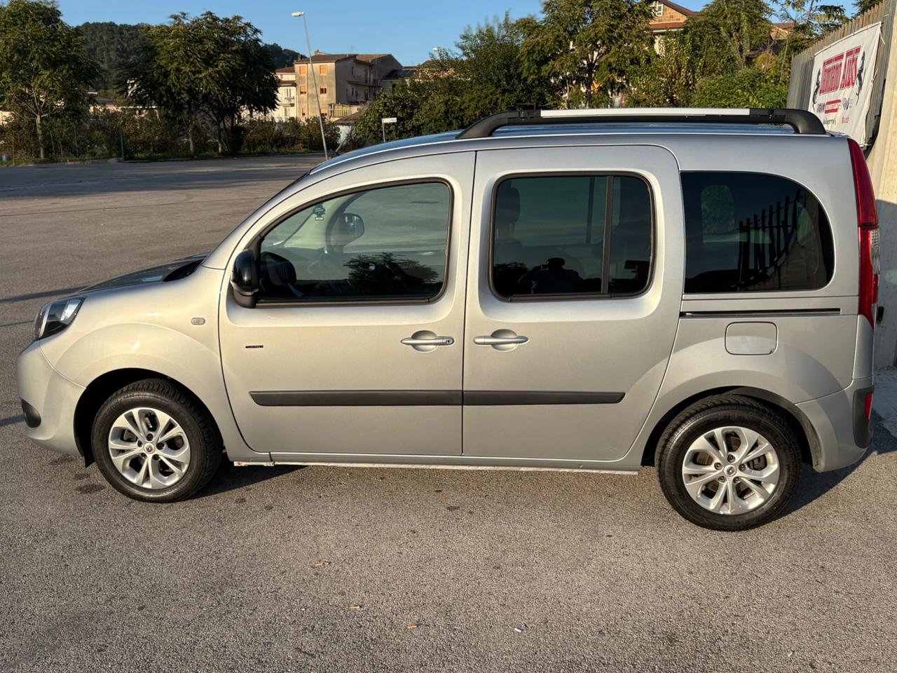 Renault Kangoo Blue dCi 115CV Limited2