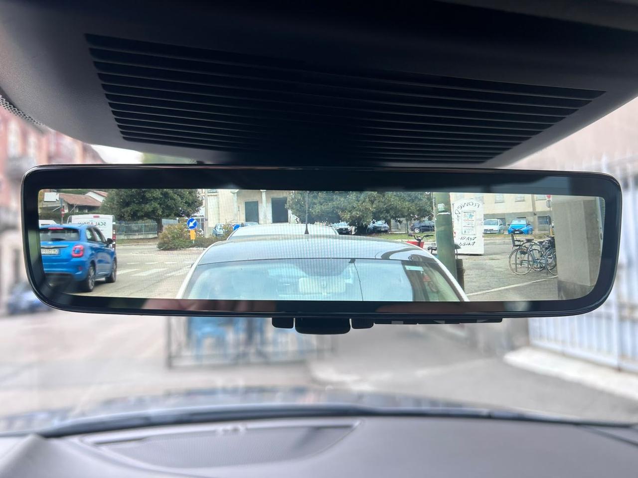 Jaguar E-Pace R-Dynamic D FULL OPTIONAL #50486