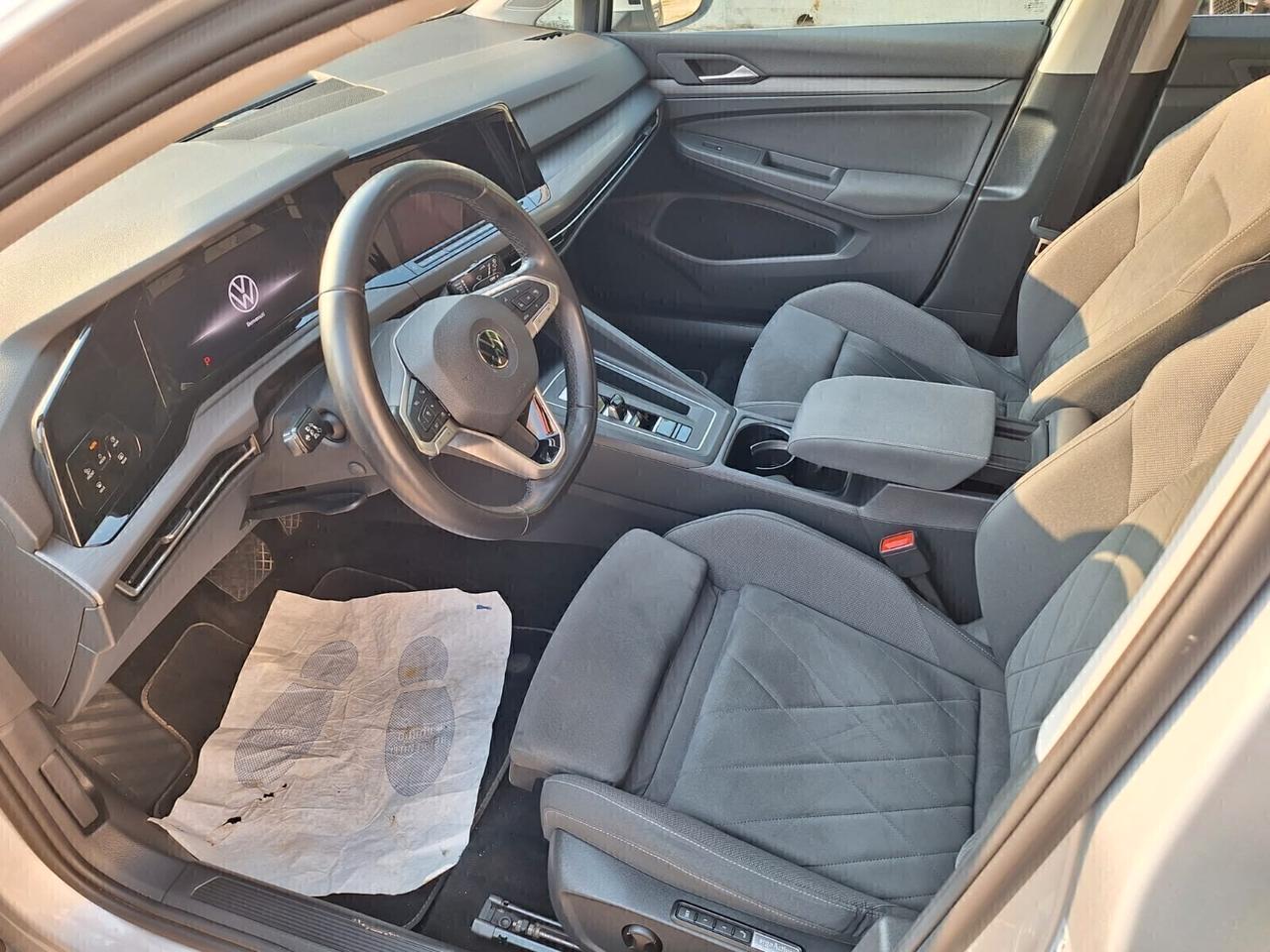 Volkswagen Golf Variant 1.5 TGI DSG Life