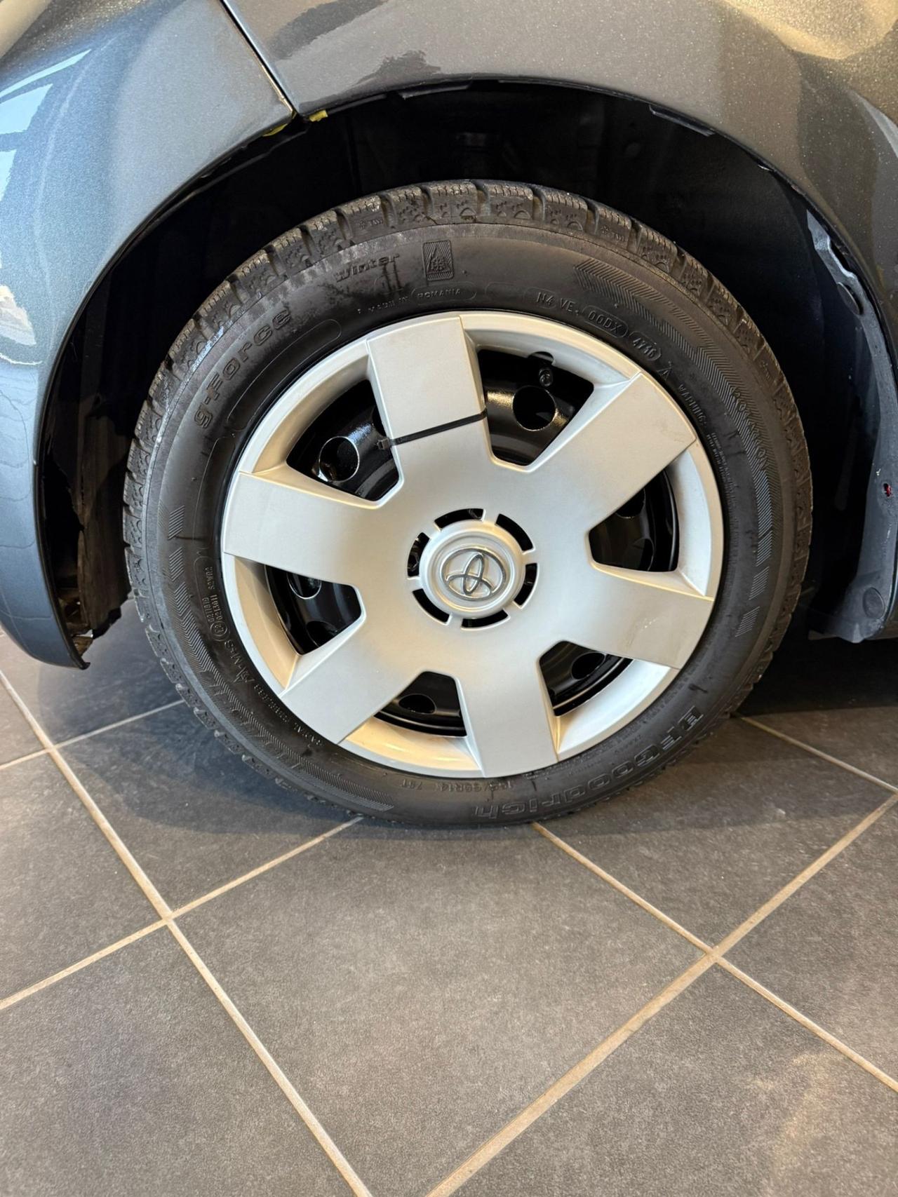 Toyota Aygo 1.0 -AUTOMATICA-NEOPATENTATI