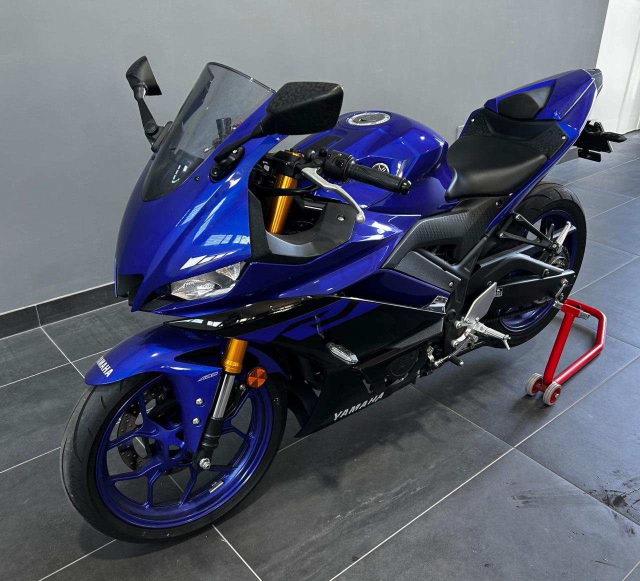 Yamaha YZF - R3 - 2019