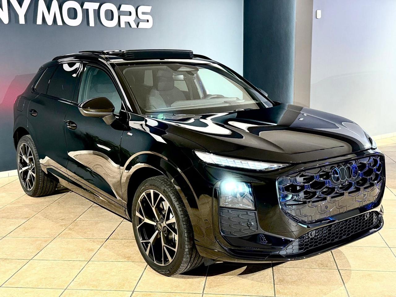 Audi Q3 40 TFSI quattro S tronic line edition