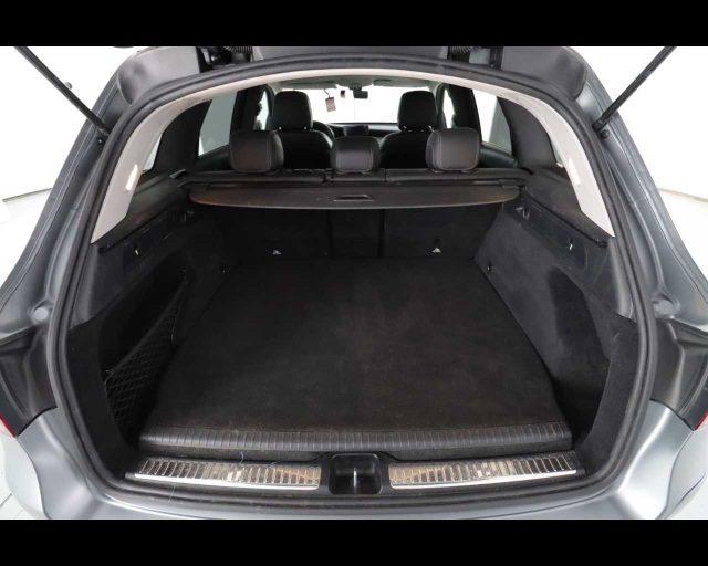 MERCEDES-BENZ GLC 300 e 4Matic EQ-Power Business Extra