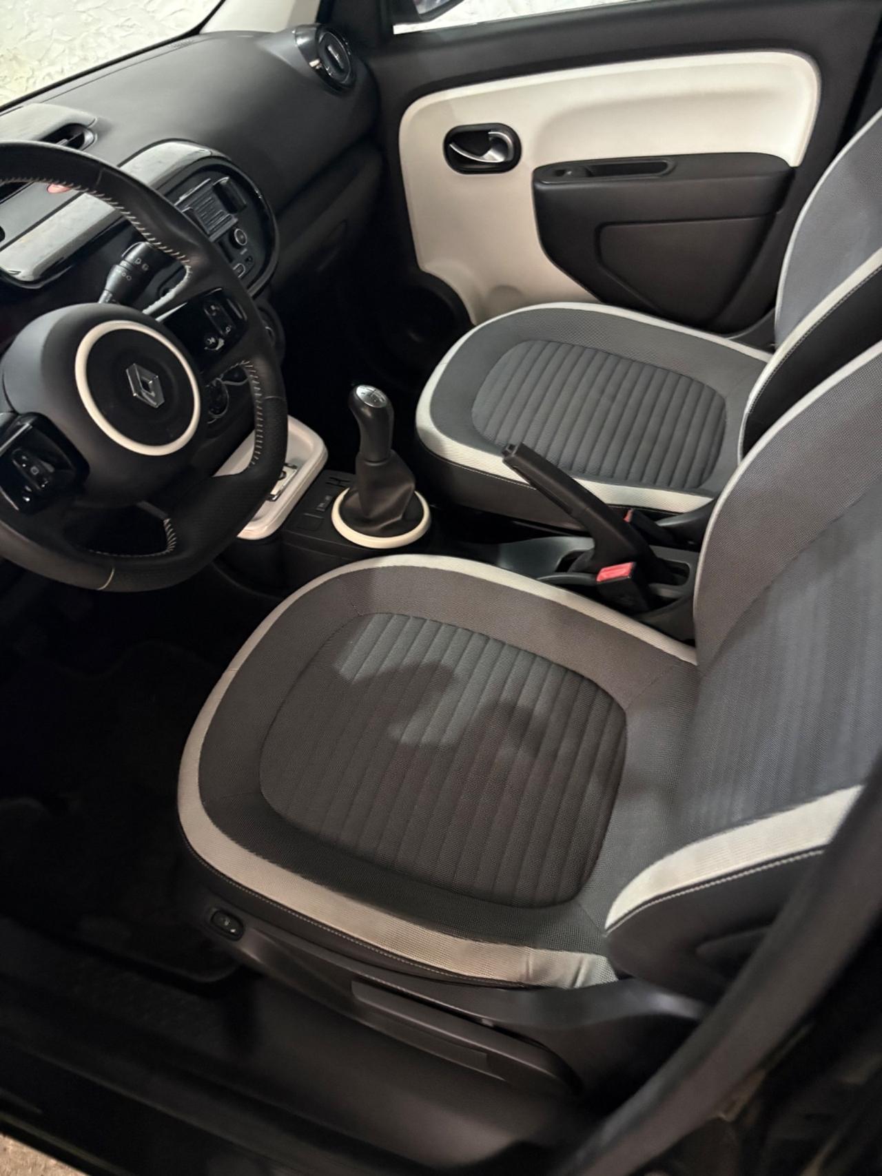 Renault Twingo 1.0 SCe Live