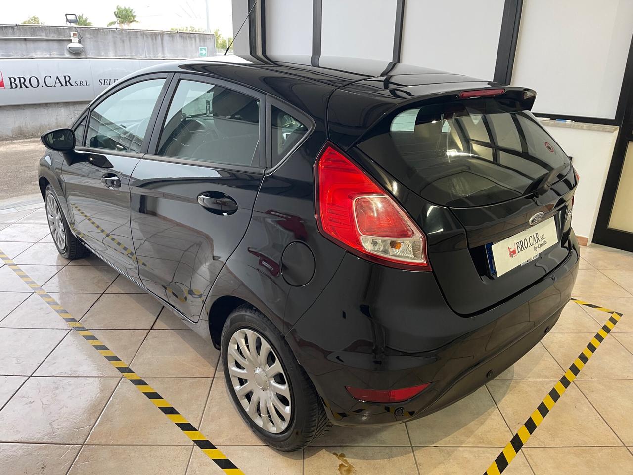 Ford Fiesta 1.5 TDCi 75cv 5p Titanium-NO VINCOLO DI FINANZIAMENTO
