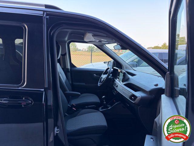 FORD Tourneo Courier 1.0 EcoBoost Titanium ANCHE NEOPATENTATI