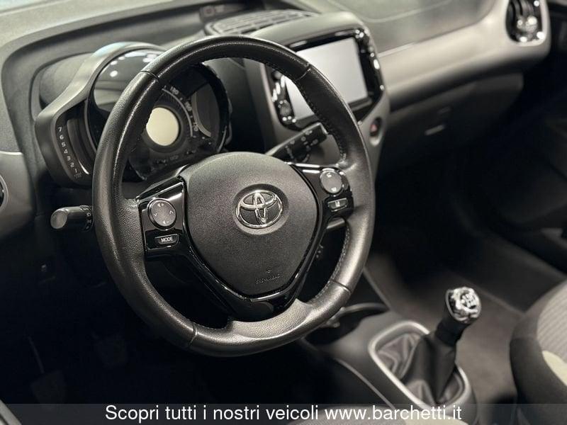 Toyota Aygo Aygo Connect 1.0 VVT-i 72 CV 5 porte x-wave