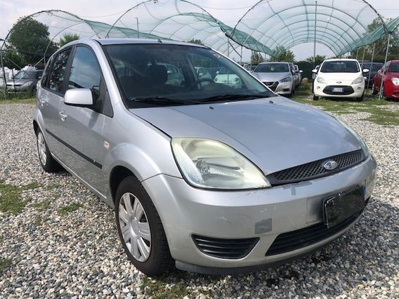 Ford Fiesta 1.4 TDCi 5p. Ghia NEOPATENTATI
