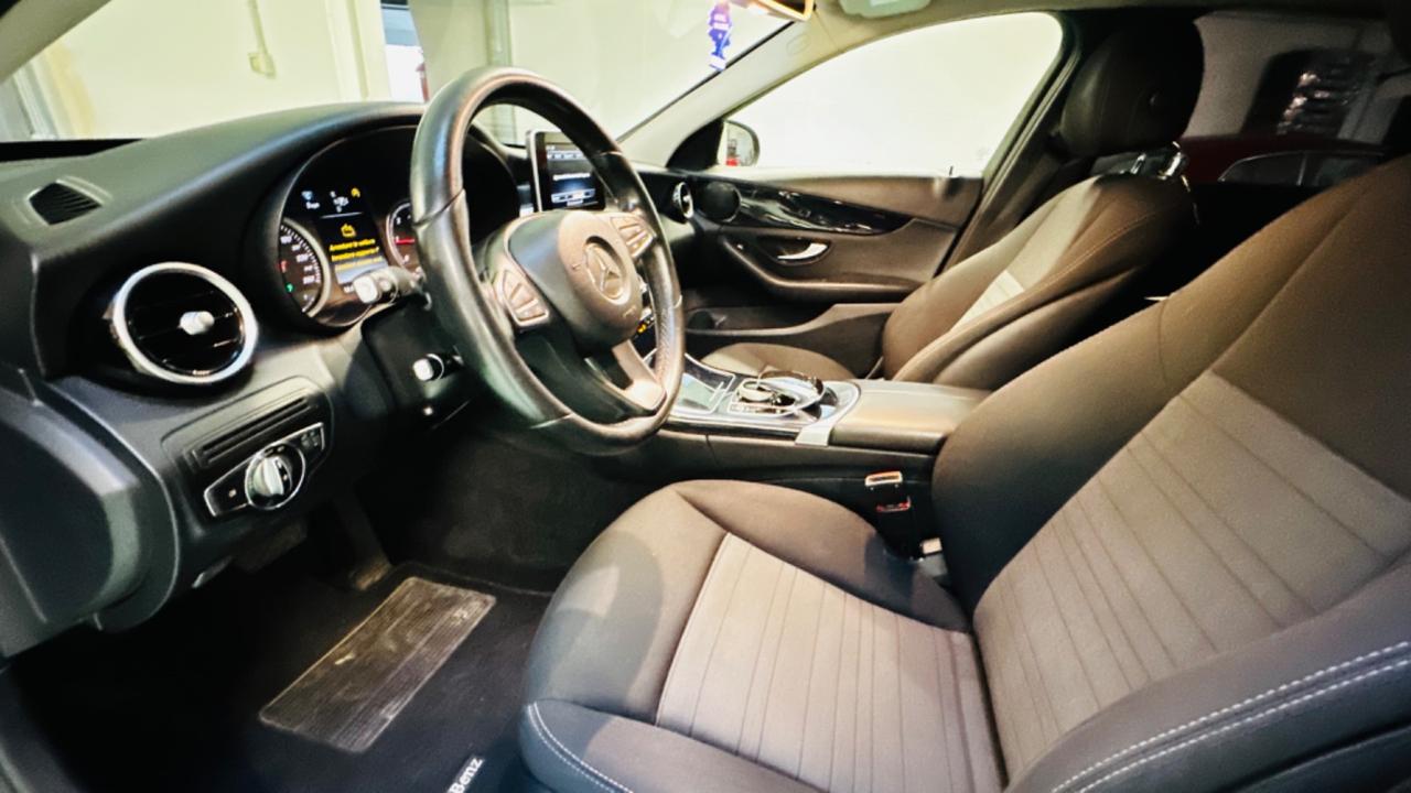 Mercedes-benz C 180 d Premium