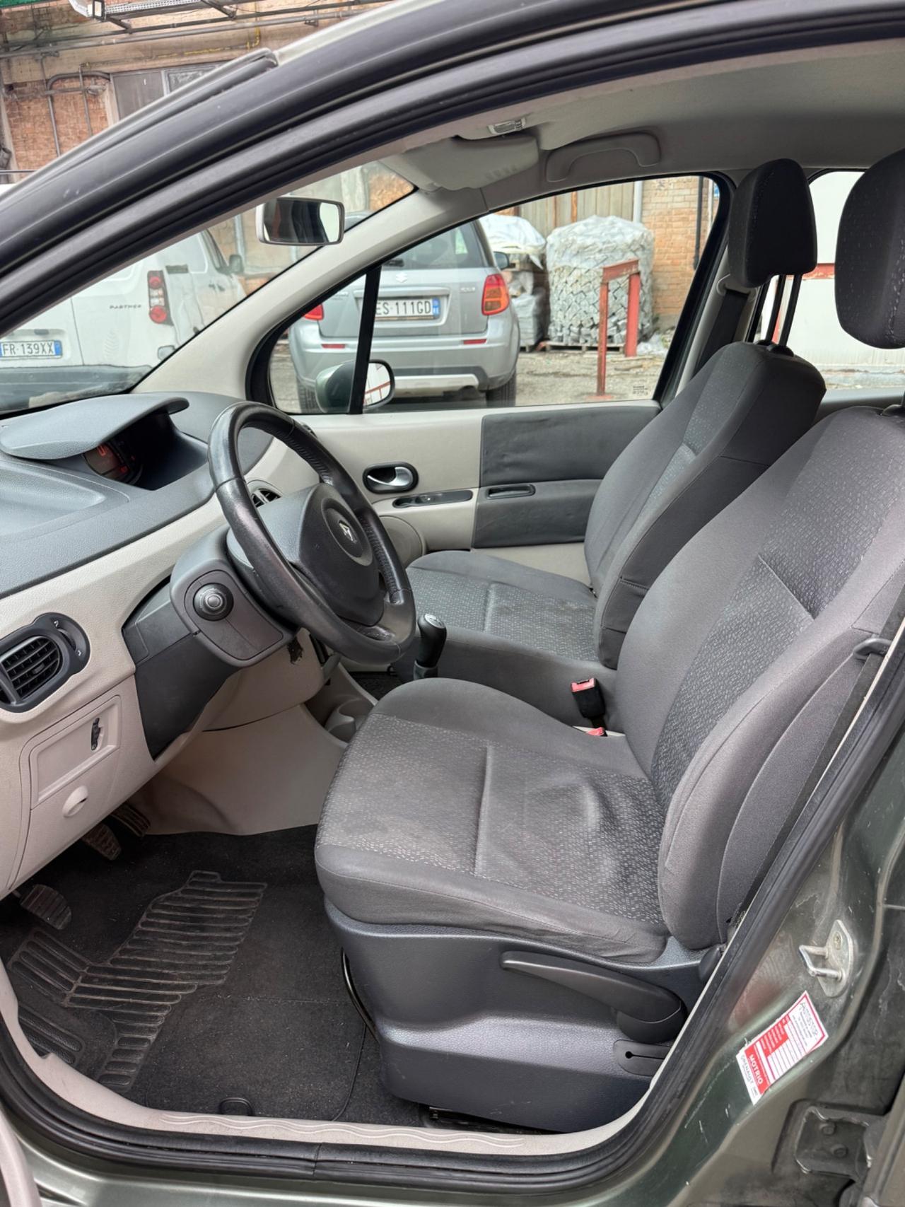 Renault Modus 1.2 16V Confort Dynamique