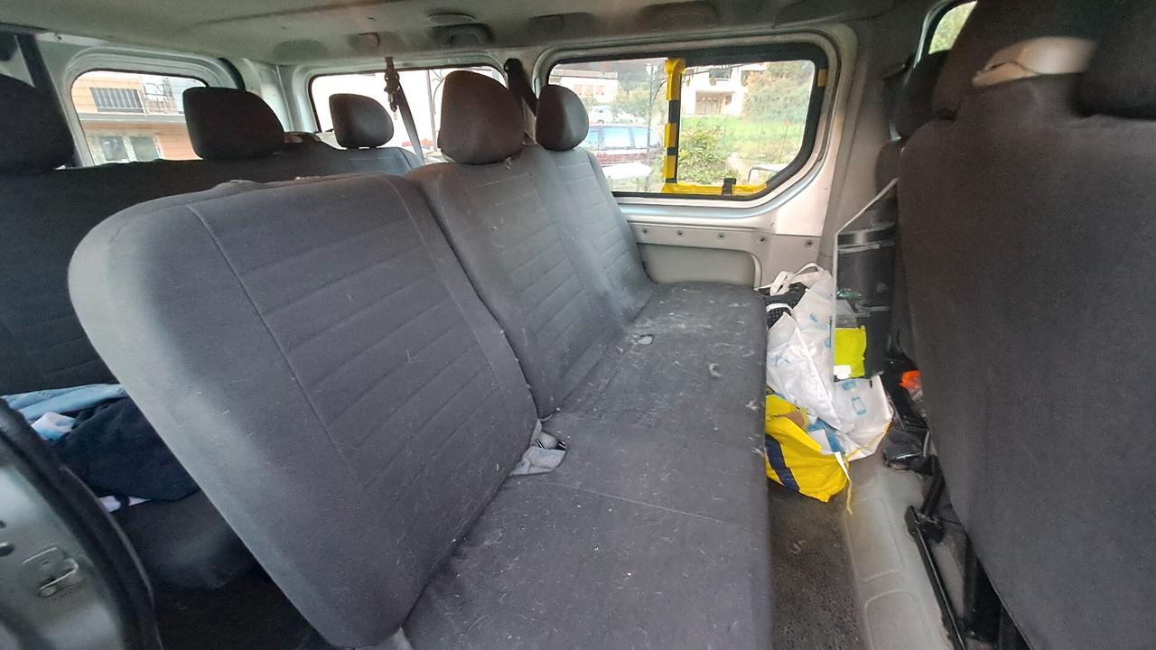 Renault Trafic 2.5 dCi/140 PC-TN Pass.Authent