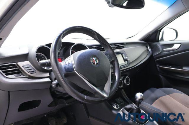 ALFA ROMEO Giulietta 1.6 JTDM-2 105 CV DISTINCTIVE NEOPATENTATI