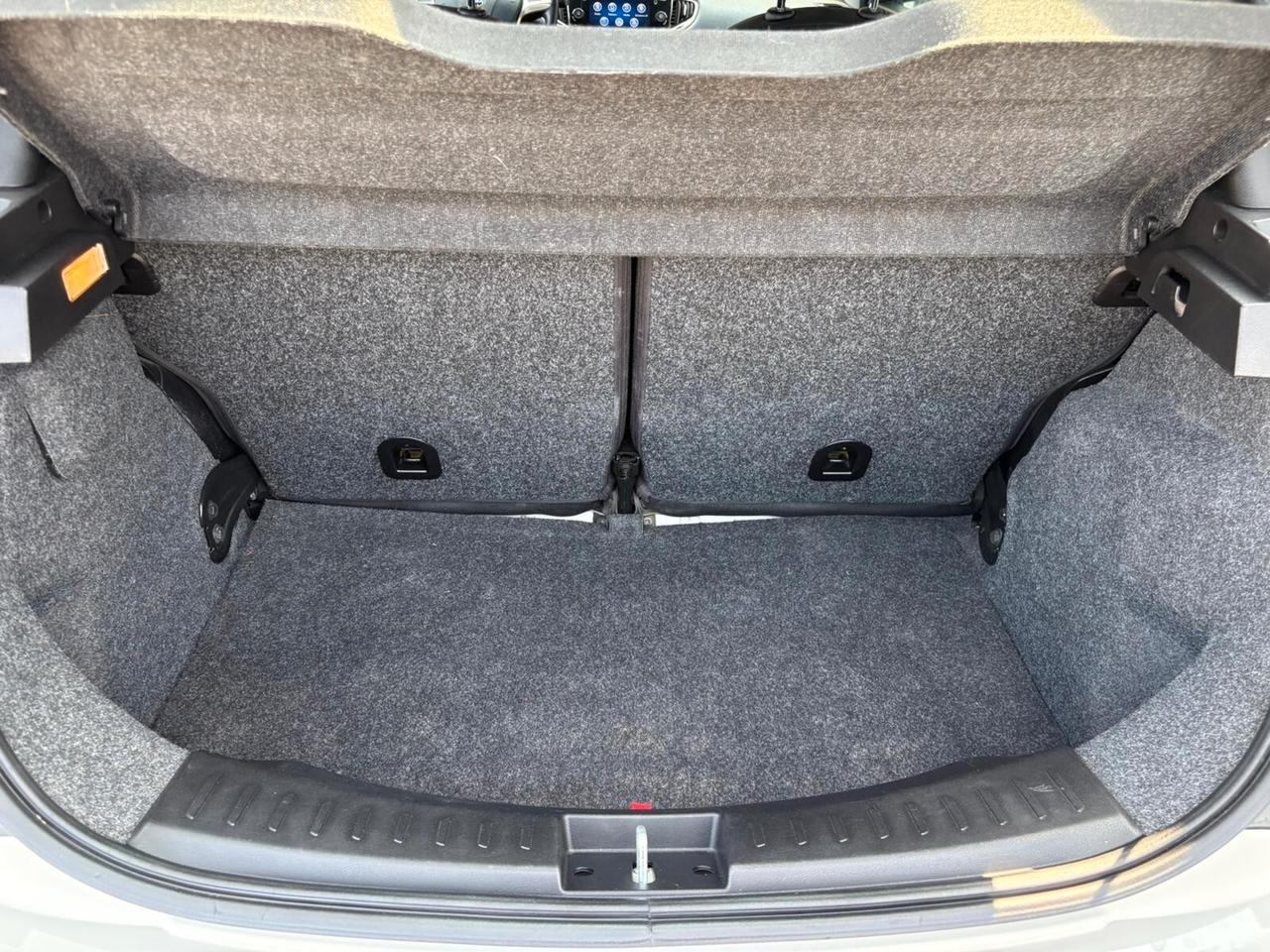 Lancia Ypsilon 1.0 hybrid 69cv - 2021