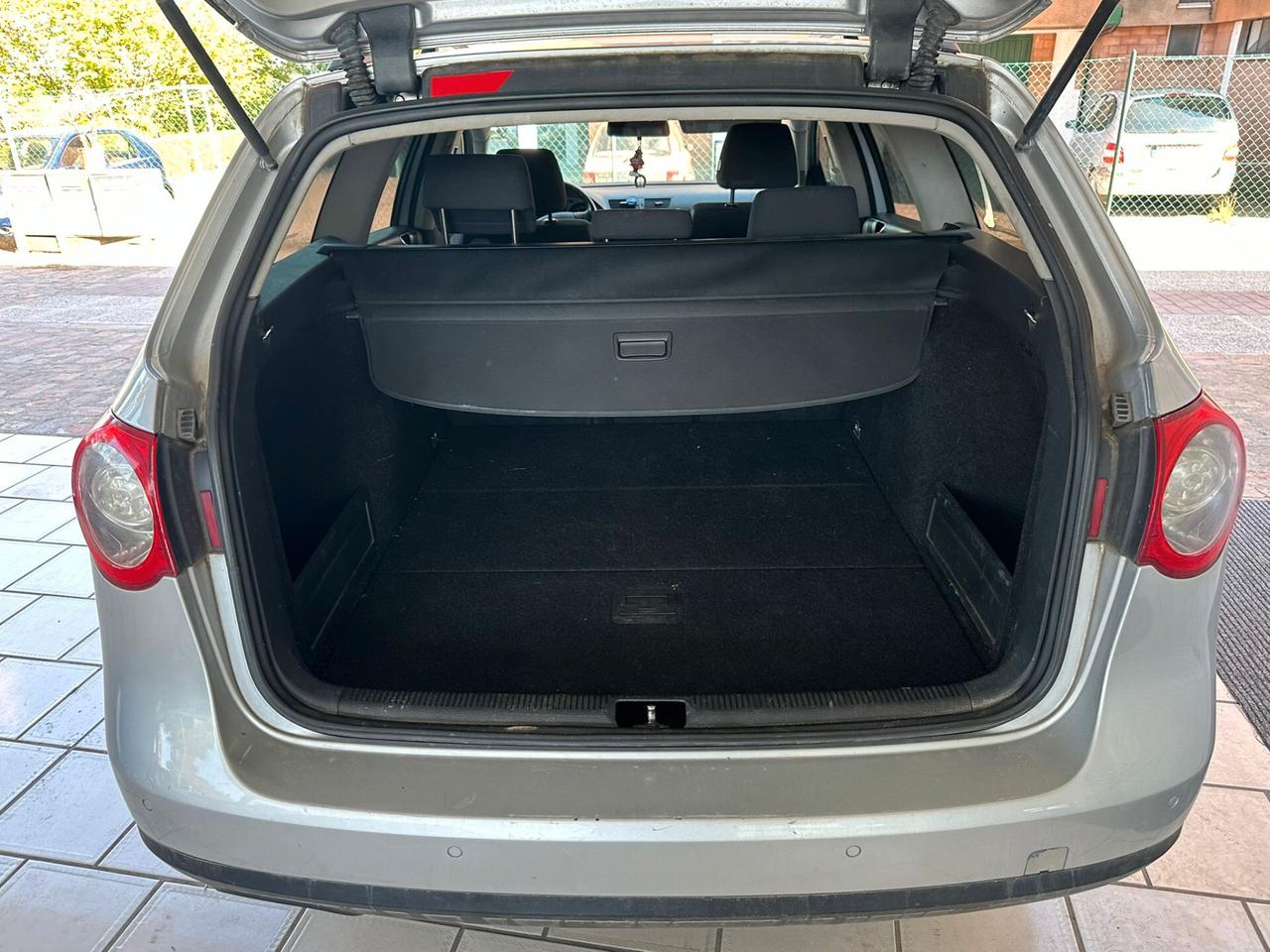 Volkswagen Passat 1.9 TDI/105CV DPF Var. BlueMotion