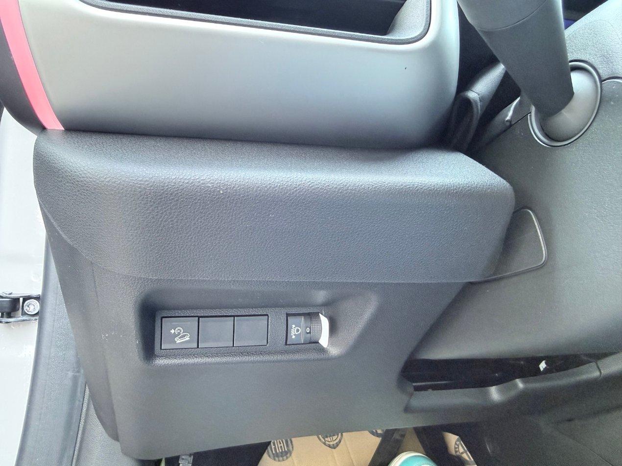 Jeep Avenger 1.2 turbo e-hybrid mhev Summit fwd 110cv edct6