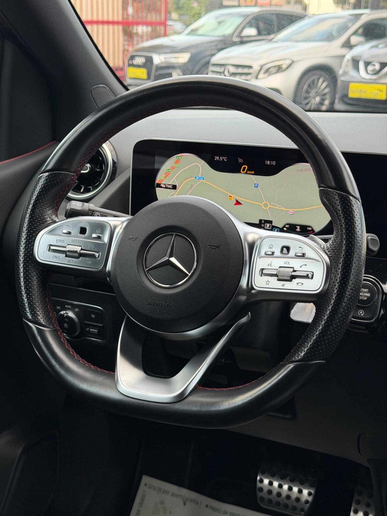 MERCEDES CLASSE B 180D 116CV PREMIUM AMG NIGHT EDITION