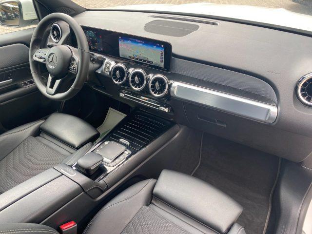 MERCEDES-BENZ GLB 180 d Automatic Sport