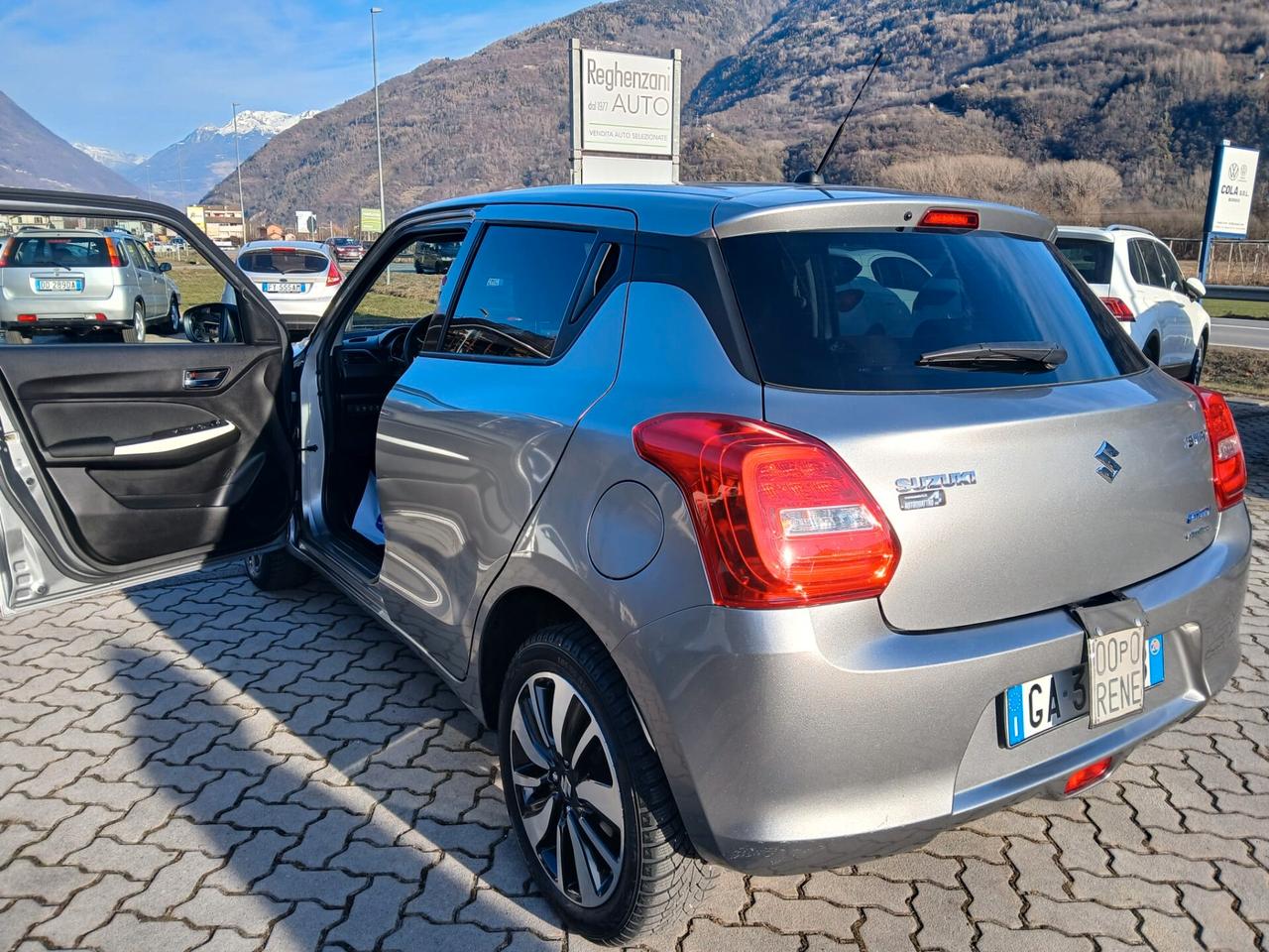 Suzuki Swift 1.2 Hybrid 4WD AllGrip Top