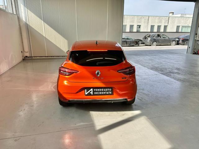 RENAULT Clio FULL HYBRID E-TECH 145CV TECHNO