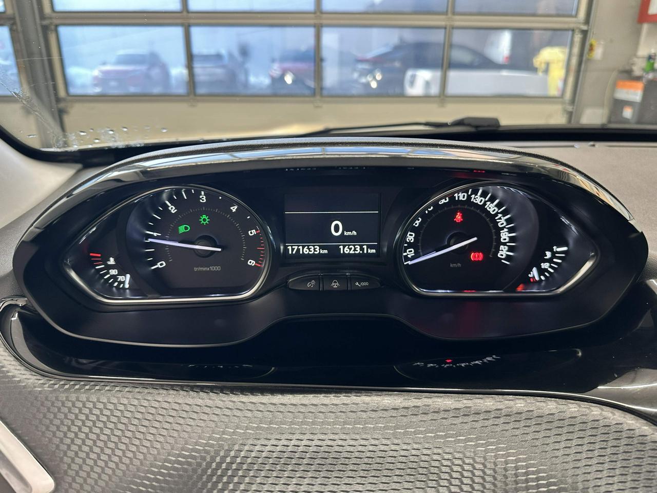 Peugeot 2008 1.5 bluehdi Allure s&s 100cv 5marce