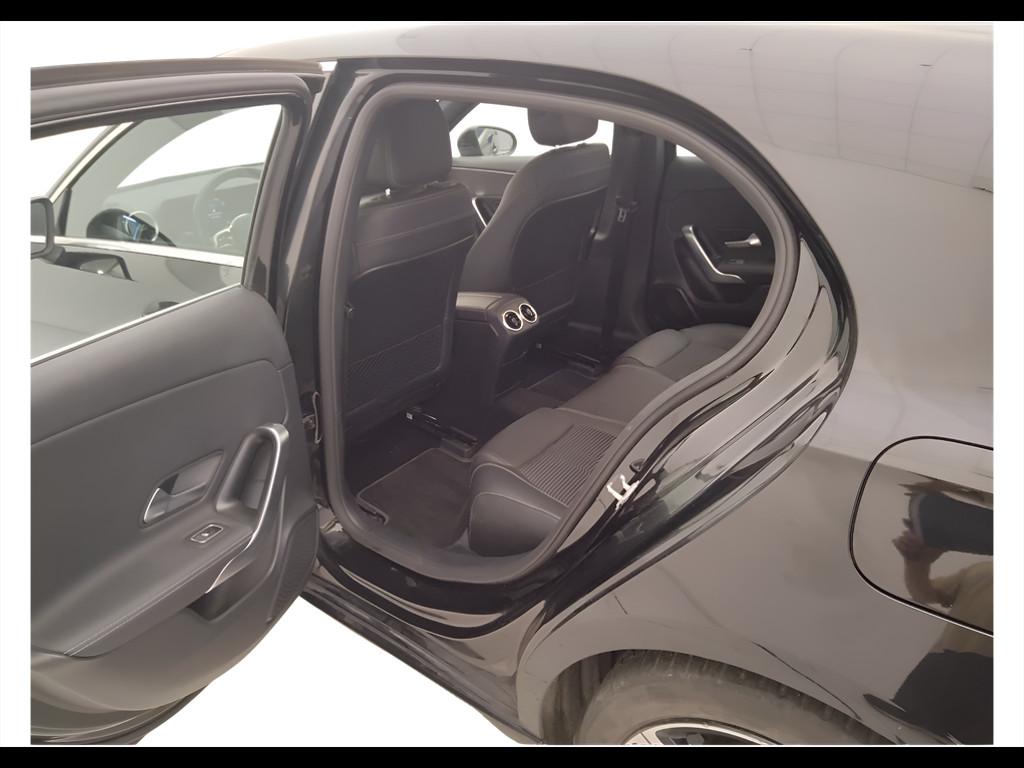 Mercedes-Benz Classe A - W177 2018 - A 180 d Sport Extra auto