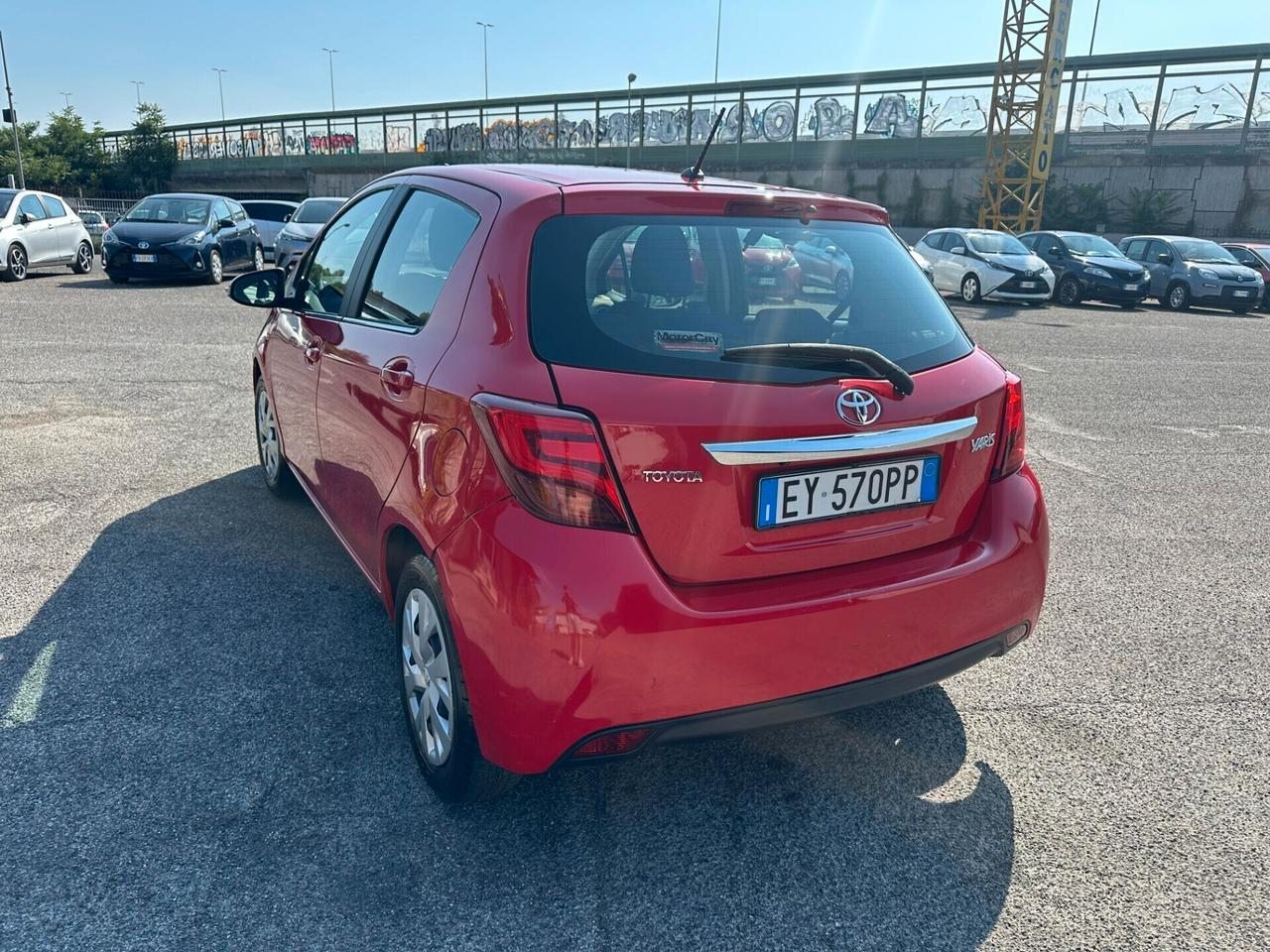 Toyota Yaris 1.0 5 porte Active
