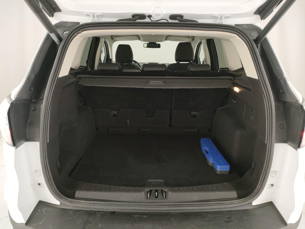 FORD Kuga 2.0 tdci Titanium s&s awd 150cv powershift